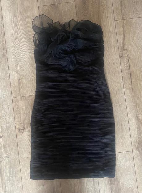 Čierne spoločenské  šaty, xs