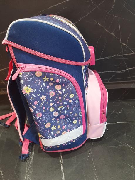 Školská taška+ vrecúško na úbor, 