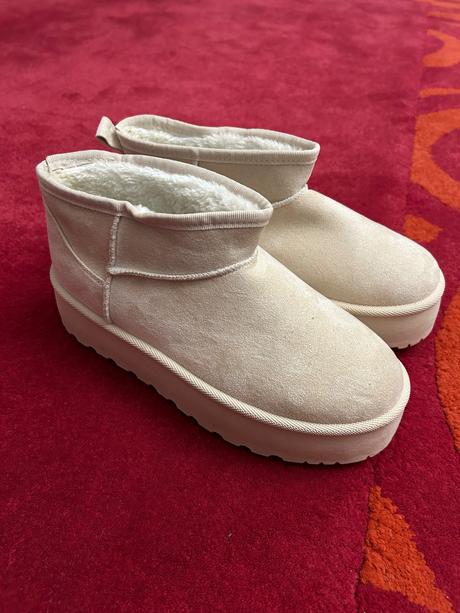 Topanky ugg velkost 40 nové, ugg,40