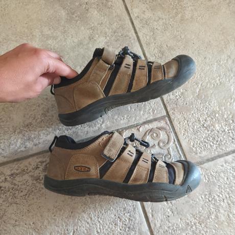 Keen topanky, keen,35