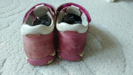 Sandálky 21, protetika,21