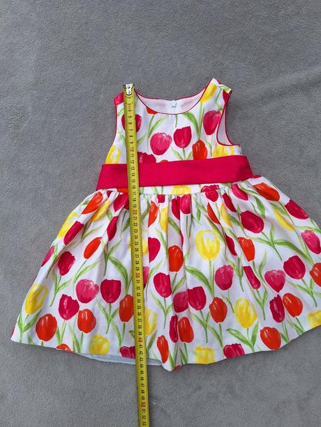 Slavnostne šaty, 68