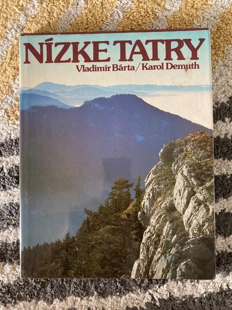 Nízke tatry (veľký formát) prvé vydanie 1986, 