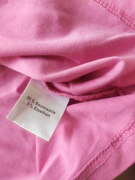 C277 2 tricko  velkost   xs len oprate, xs