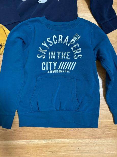 Mikiny 4 ks, c&a,140