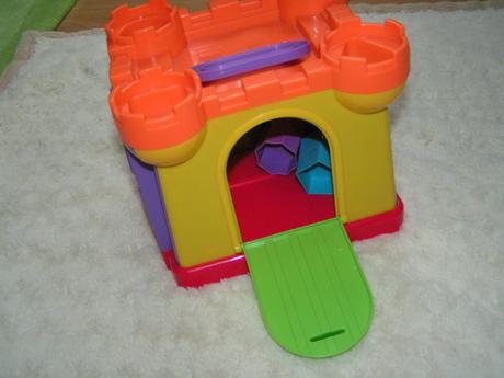 Vkladačka domček/hrad,