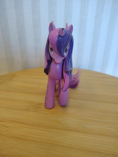 Poník princess twilight sparkle my little pony g4,