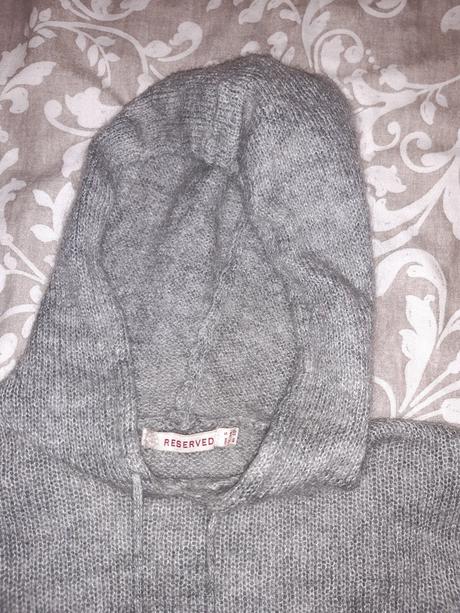 Damsky sveter s kapucnou reserved, reserved,s