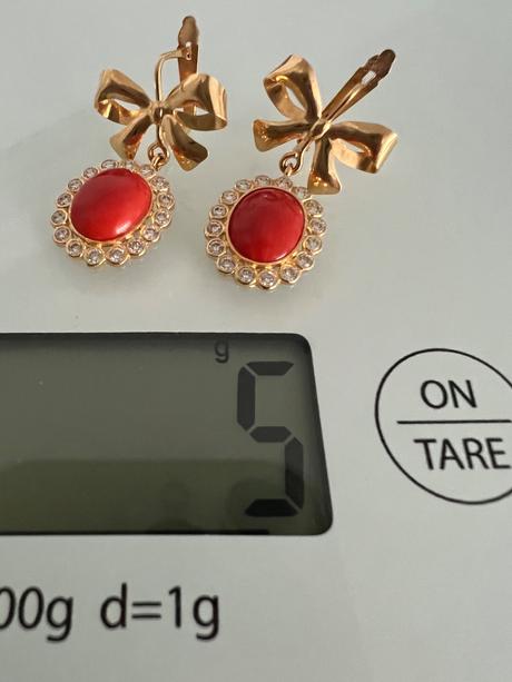 Starozitne nausnice 18k zlato a koral, 