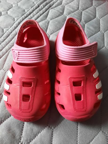 Adidas sandálky č.23, adidas,23