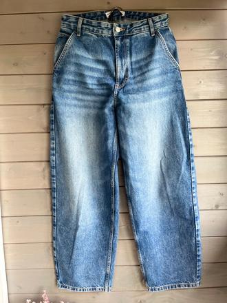 Bershka široké rifle, bershka,s