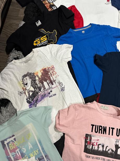 Balik tričiek 30 ks veľkosti 140, zara,140