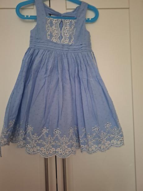 Letne šatičky, 104