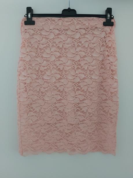 Čipkovaná sukňa, gate,36