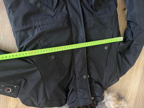 Zimná vetrovka, 146