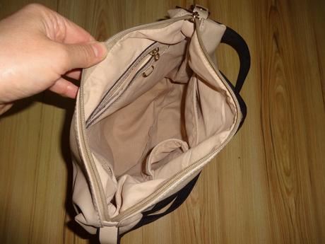 Kabelka stredne velka, 