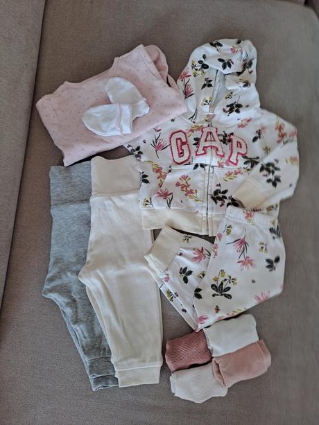 Balík oblečenia, 50–62