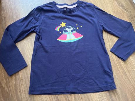 V tme svietiaci obrazok na tričku 110/116 lupilu, lupilu,110