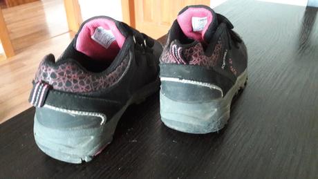 Sofsthellové topánky, 30