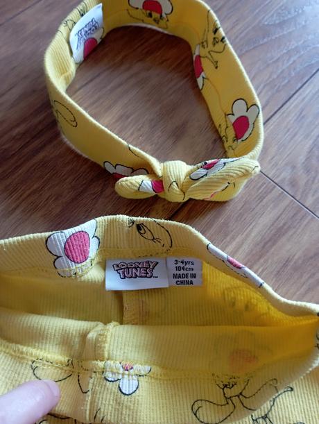 Legina a čelenka 104, 104