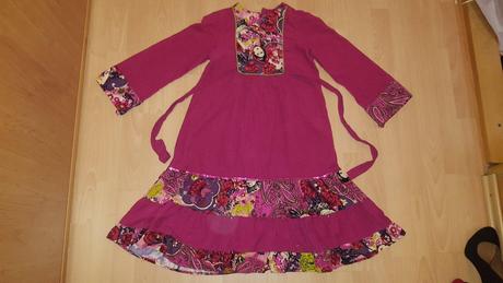 Memčestrové šaty vel.14, 146