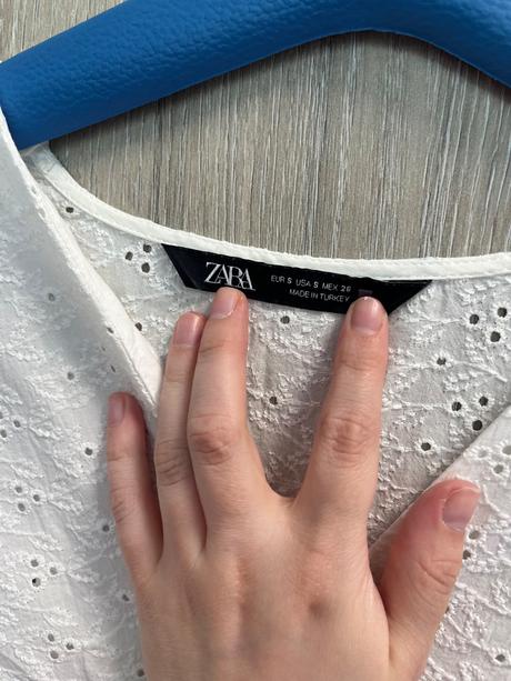 Cipkovana blúzka, zara,s