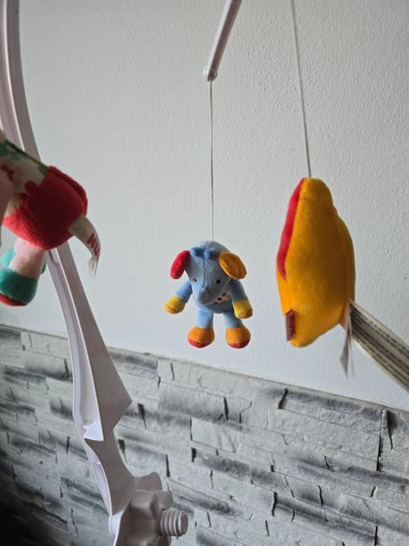 Kolotoč nad postieľku, 