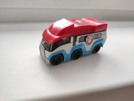 Lapkova patrola auto, 