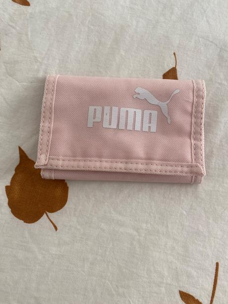 Peňaženka puma, puma