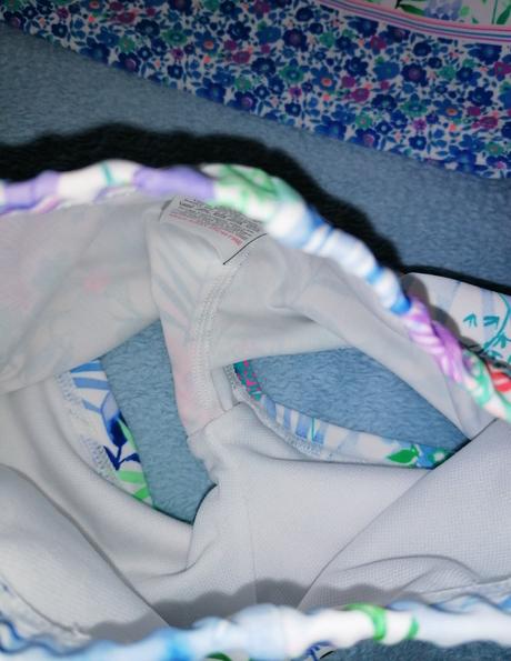 Kvietkovane plavky, next,74