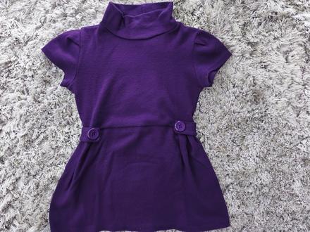 Fialový pulóvrik, s