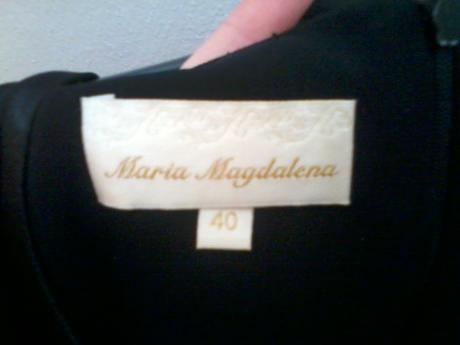 Slávnostné šaty, 40