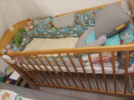 Detská postieľka s madracom a plachtami, šírka (cm): 65,dĺžka (cm): 120