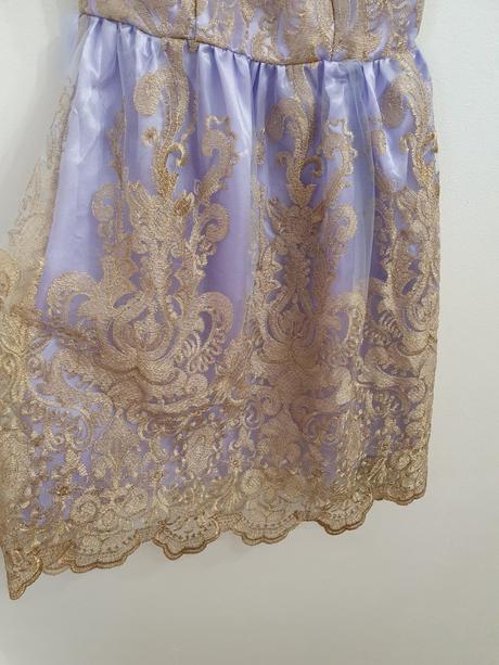 Slávnostné šaty, m