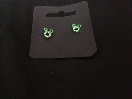 Predám náušnice, 
