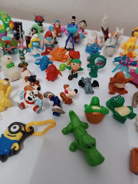 Kinder vajíčkové hračky, 