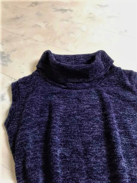 Teplá vlnená šatová sukňa, s