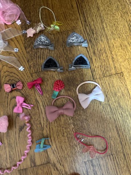Sponky a ozdoby do vlasov,