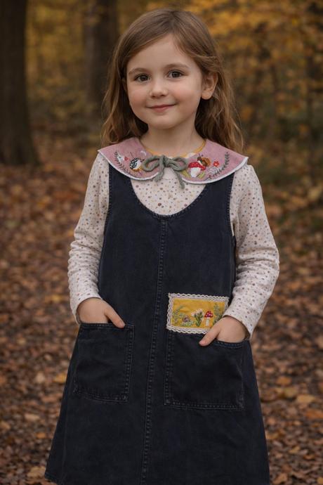 Riflové šaty s runpu vyšivkou, h&m,122