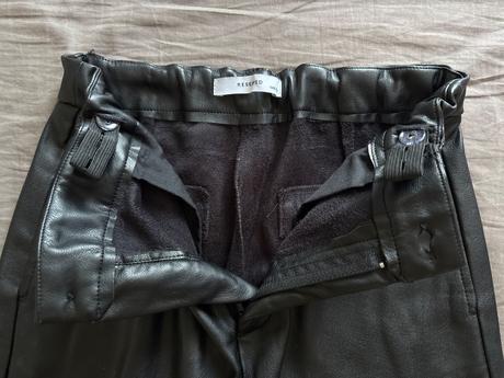 Koženkové nohavice, reserved,146