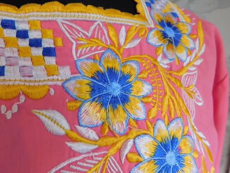 Pekne maxi šaty, 44