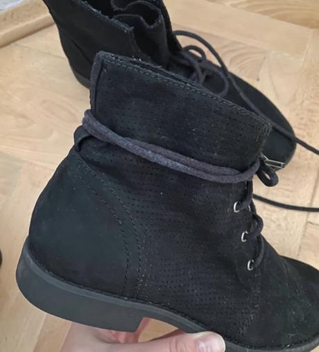 Členkové čižmy, 37