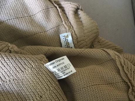 Krásny kardigan roman, l