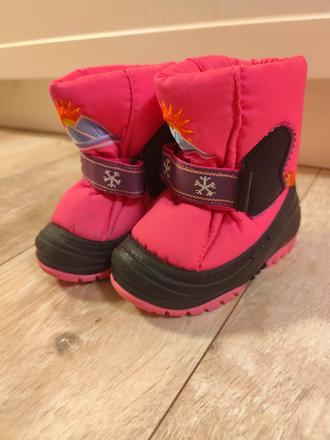 Snehule aj pre širšiu nohu demar, demar,22