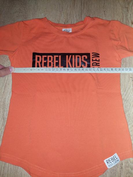 Tricko rebel, rebel,110