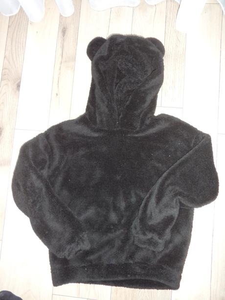 Plyšový pulóver, 152