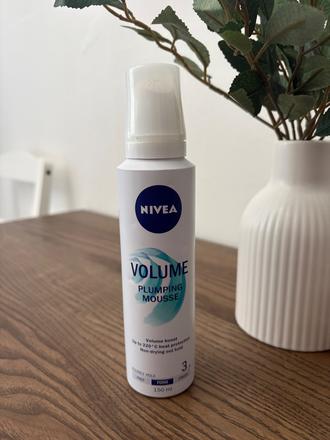 Pena na vlasy na zväčšenie objemu nivea,