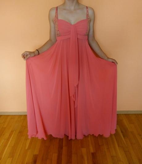 Spoločenské šaty, 38