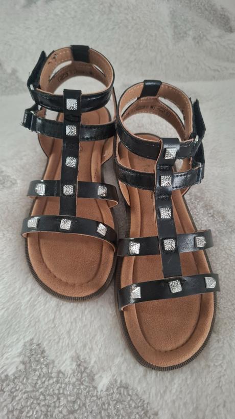 Sandále s vybíjaním, deichmann,34