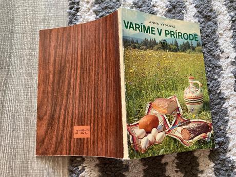 Varíme v prírode-prvé vyd.1975, 